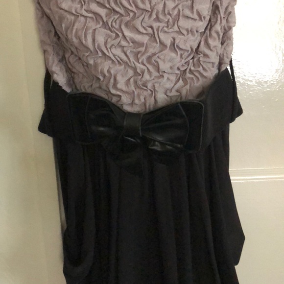 Strapless/Mini dress - Picture 2 of 4